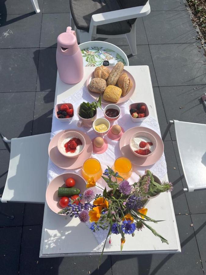 De Tulp Bed & Breakfast Noordgouwe Dış mekan fotoğraf